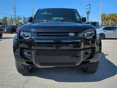 2025 Land Rover Defender 110 P400 X