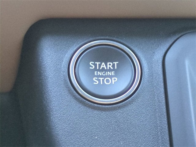 2025 Land Rover Defender 110 P400 X