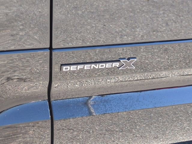 2025 Land Rover Defender 110 P400 X