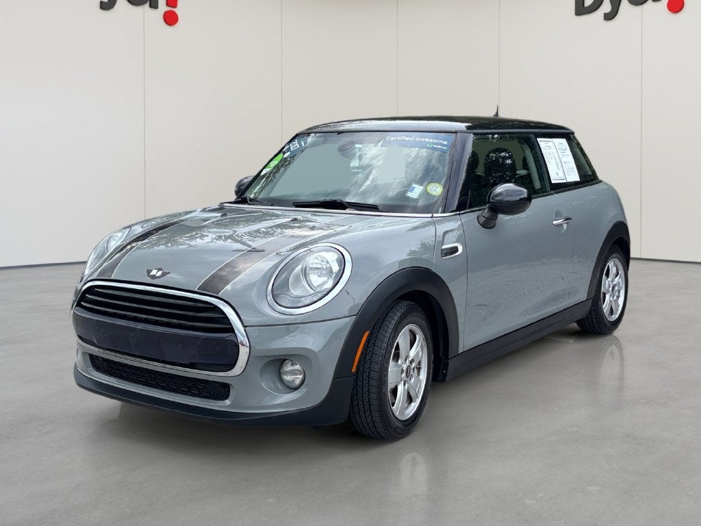2017 MINI Cooper
