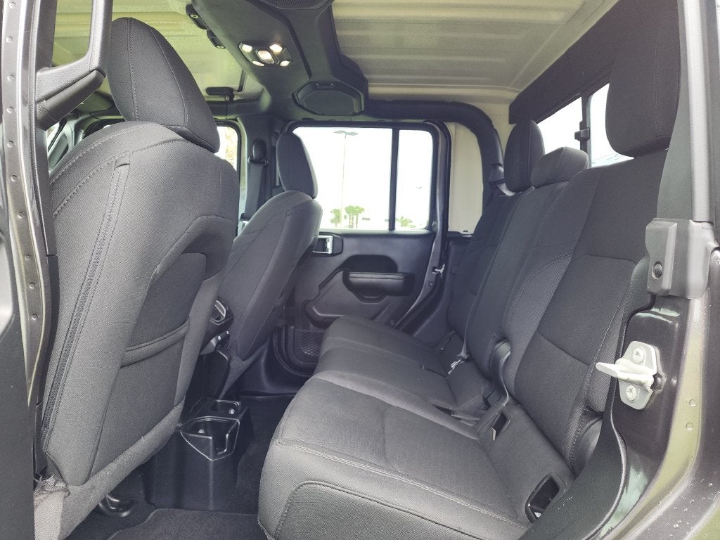 2021 Jeep Gladiator Sport