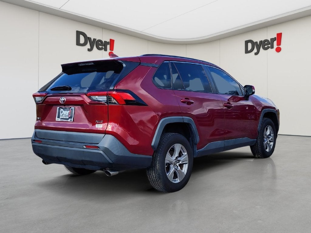 2022 Toyota RAV4 XLE