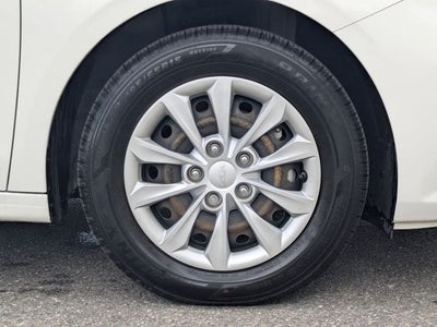 2022 Kia Forte FE