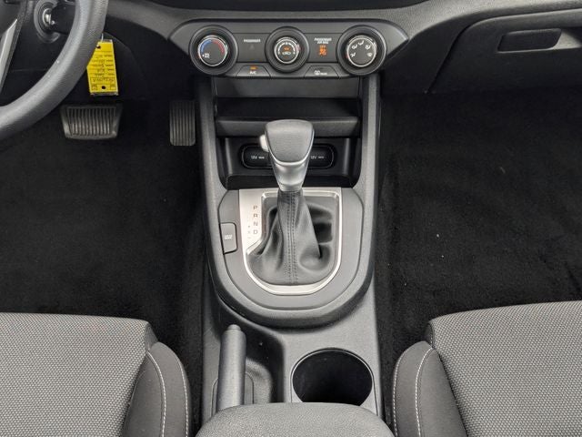 2022 Kia Forte FE