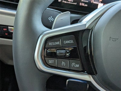 2025 BMW 3 Series 330i