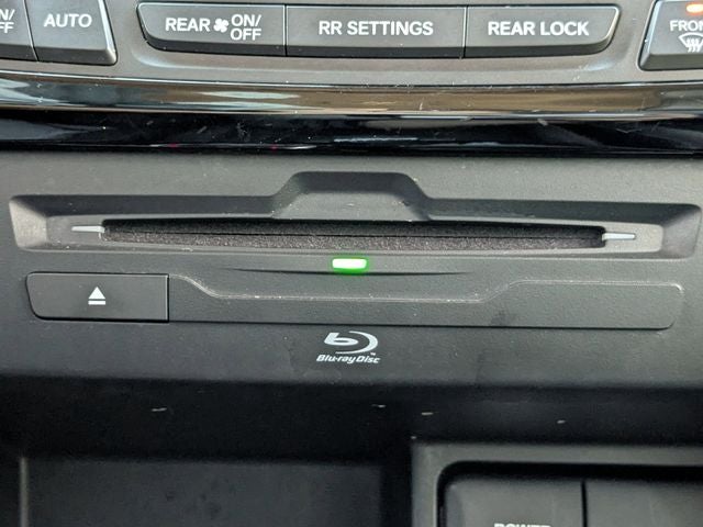 2022 Honda Pilot Touring 8 Passenger