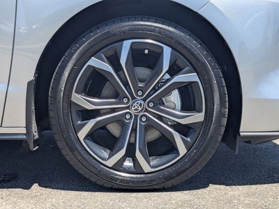 2025 Toyota Sienna Platinum 7 Passenger