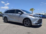 2025 Toyota Sienna Platinum 7 Passenger