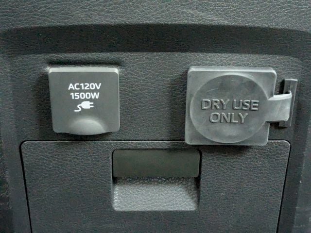 2025 Toyota Sienna Platinum 7 Passenger