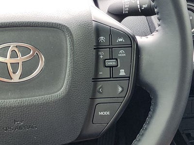 2025 Toyota Prius LE