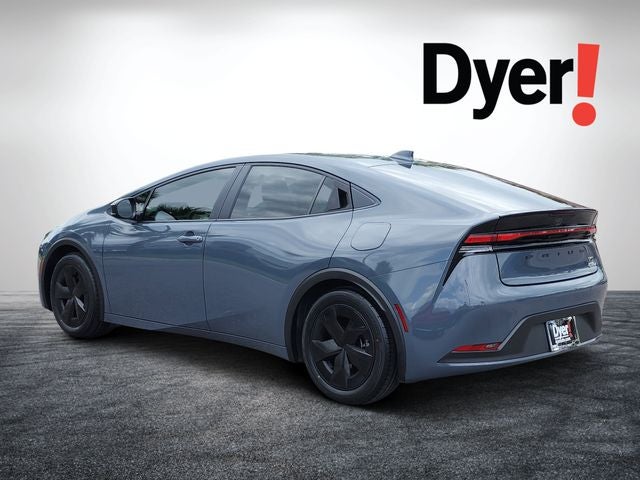 2025 Toyota Prius LE