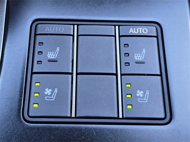 2024 Lexus UX 250h F SPORT Design