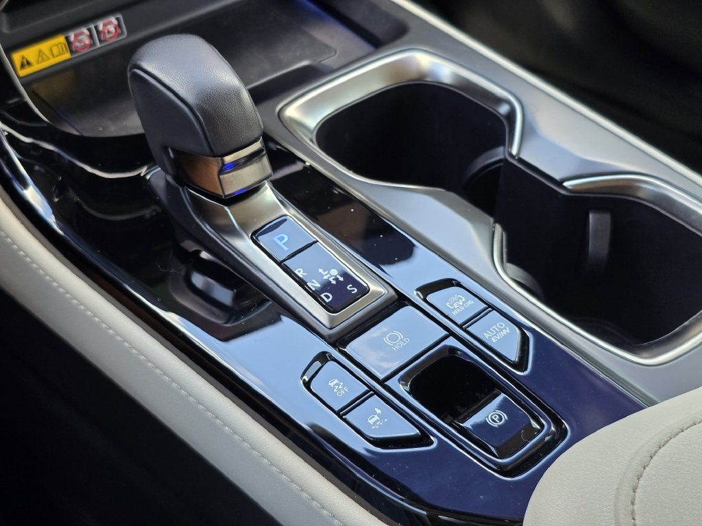 2025 Lexus NX 450h+ Luxury