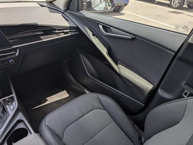 2023 Kia Niro EX