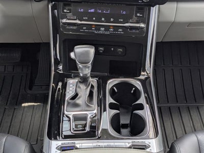 2024 Kia Carnival SX