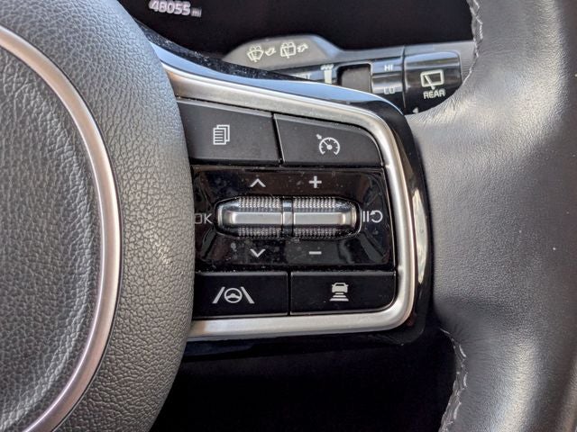 2023 Kia Carnival SX