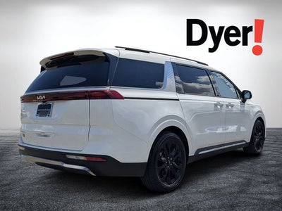 2023 Kia Carnival SX