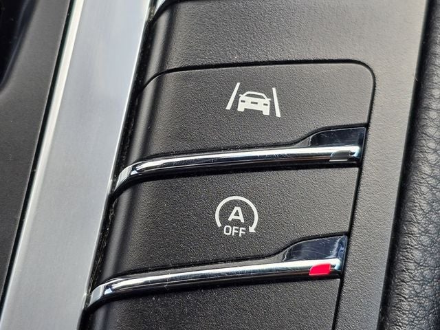 2021 Porsche Macan Base