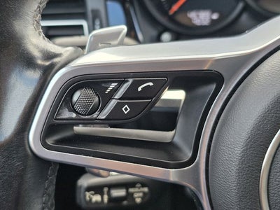 2021 Porsche Macan Base