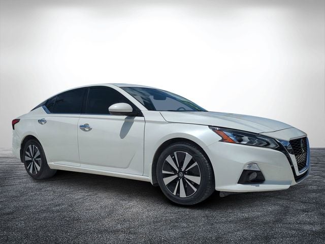 2022 Nissan Altima 2.5 SL