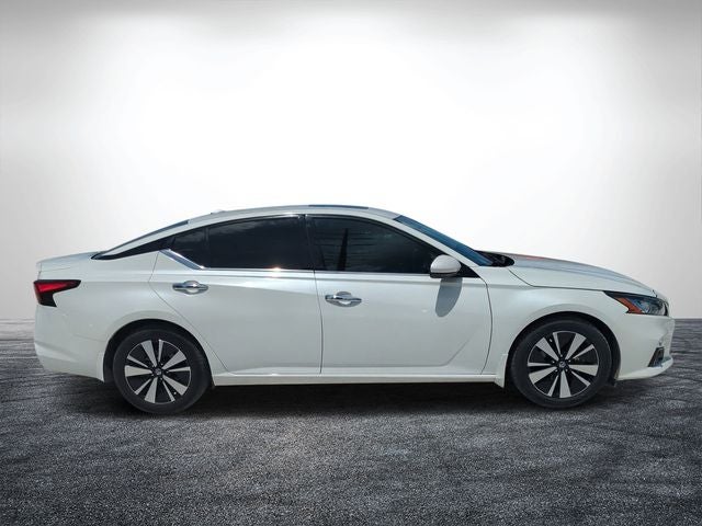 2022 Nissan Altima 2.5 SL