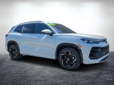 2026 Volkswagen Tiguan 2.0T SEL R-Line Turbo