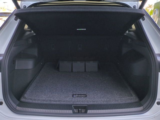 2026 Volkswagen Tiguan 2.0T SEL R-Line Turbo