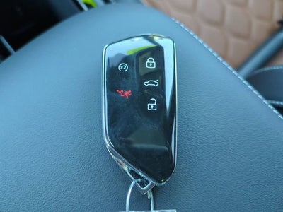 2026 Volkswagen Tiguan 2.0T SEL R-Line Turbo