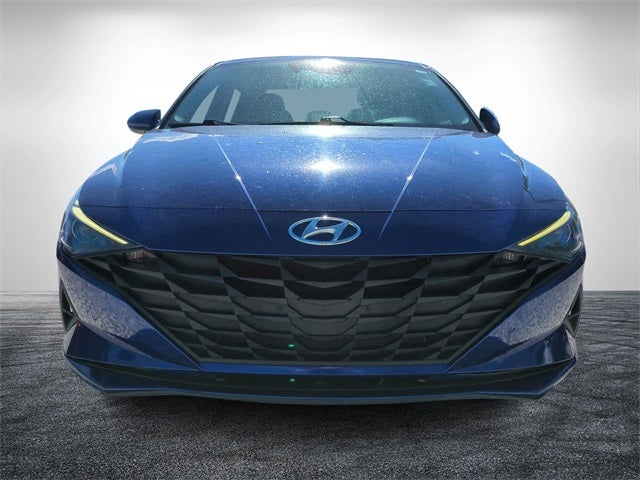 2021 Hyundai Elantra SE