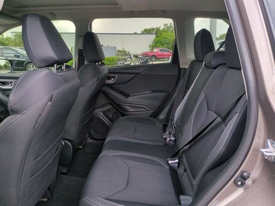 2024 Subaru Forester Premium