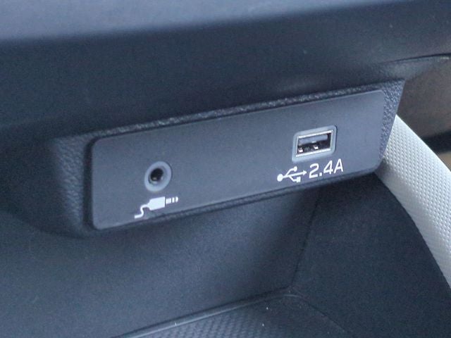 2025 Subaru Forester Base