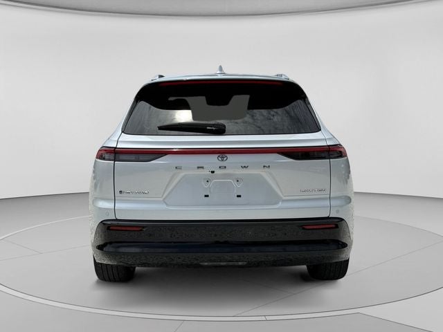 2025 Toyota Crown Signia Limited