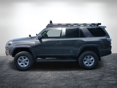 2022 Toyota 4Runner SR5