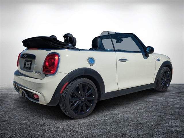 2018 MINI Cooper S Base