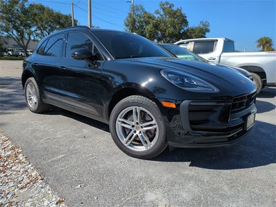 2023 Porsche Macan Base