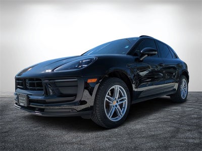 2023 Porsche Macan Base