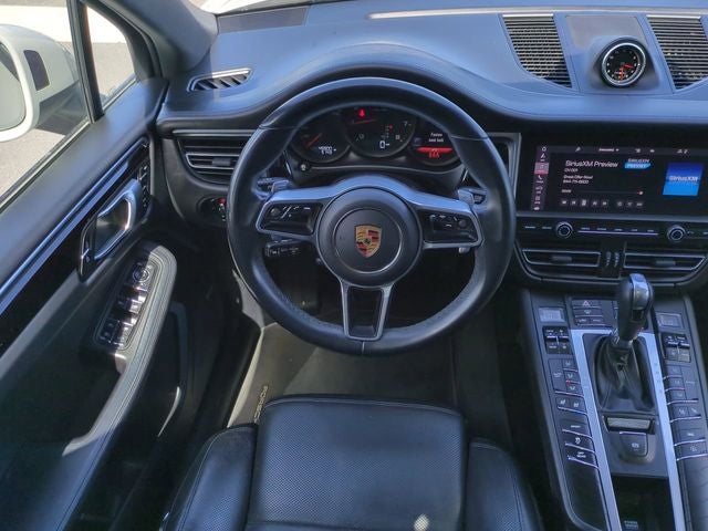 2021 Porsche Macan Base