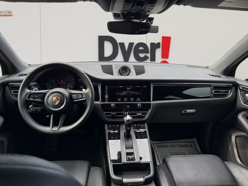 2024 Porsche Macan Base