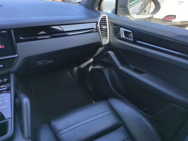 2020 Porsche Cayenne Base